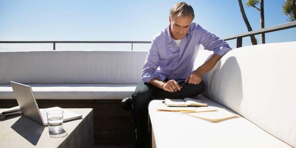 Property Market Review – by Peter Rogozik Property Market Review - by Peter Rogozik